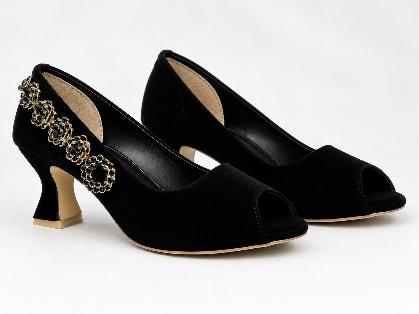 Flower-Chain Peep-Toe Pump — Black